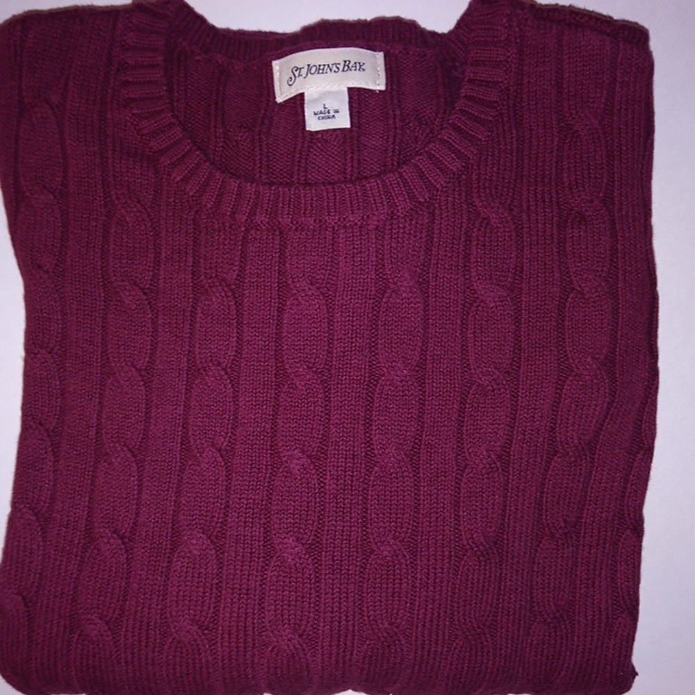 St. John's Bay Cable Knit Sweater-Size Large